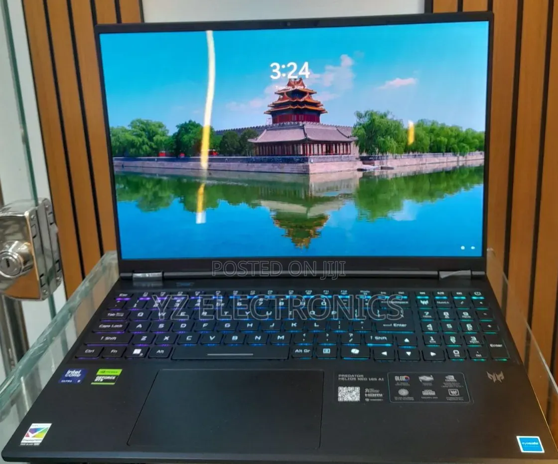 New Laptop Acer Predator Helios Neo 16 32GB Intel Core Ultra 9 SSD 1T