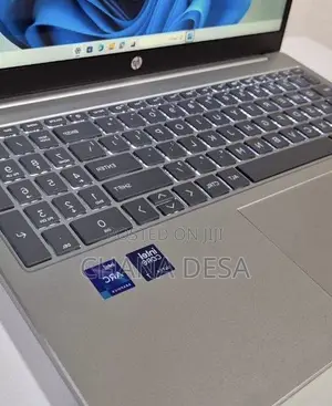 New Laptop HP 16GB Intel Core Ultra 7 SSD 1T