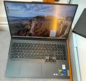 New Laptop Lenovo Legion Y740 16GB Intel Core i7 SSD 1T