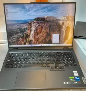 New Laptop Lenovo Legion Y740 16GB Intel Core i7 SSD 1T