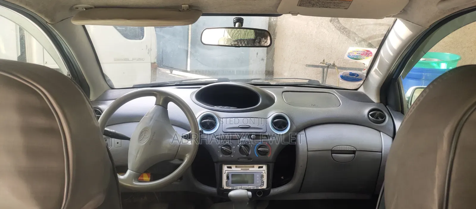 Toyota Vitz 2001 Blue