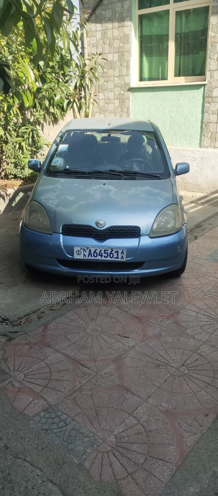Toyota Vitz 2001 Blue
