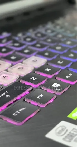 New Laptop Asus ROG Strix G15 16GB Intel Core i7 SSD 512GB