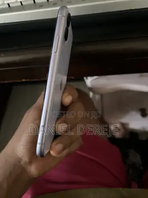 Apple iPhone 11 128 GB Silver
