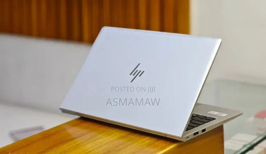 New Laptop HP EliteBook 640 G10 16GB Intel Core i7 SSD 1T