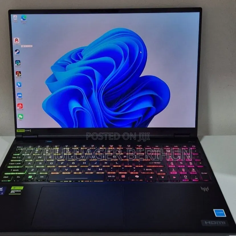 New Laptop Acer Predator Helios Neo 16 16GB Intel Core Ultra 9 SSD 1T