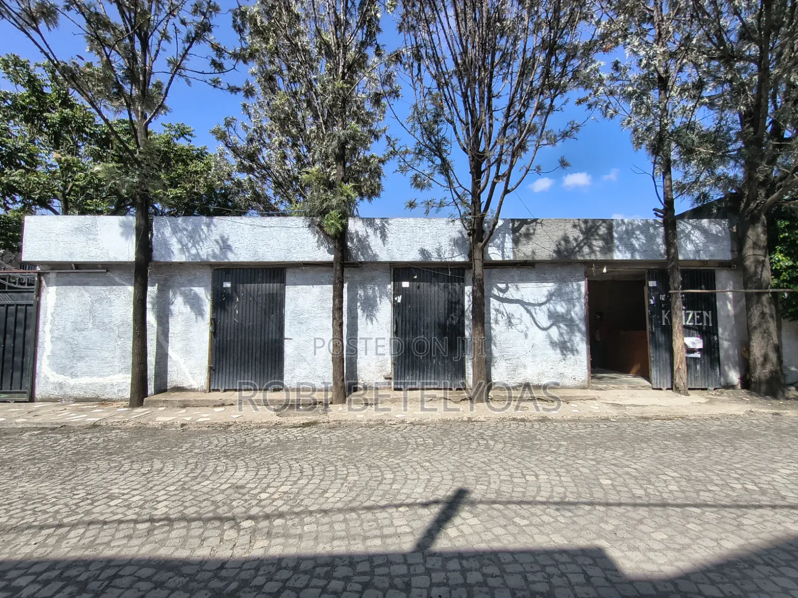 6bdrm House in Work Build, East Shewa for sale