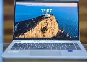 New Laptop HP EliteBook 640 G9 16GB Intel Core i7 SSD 512GB