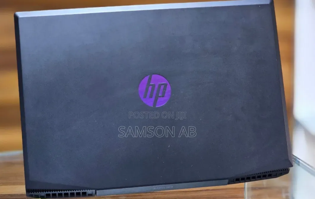 New Laptop HP Pavilion 15 16GB Intel Core i7 SSD 512GB