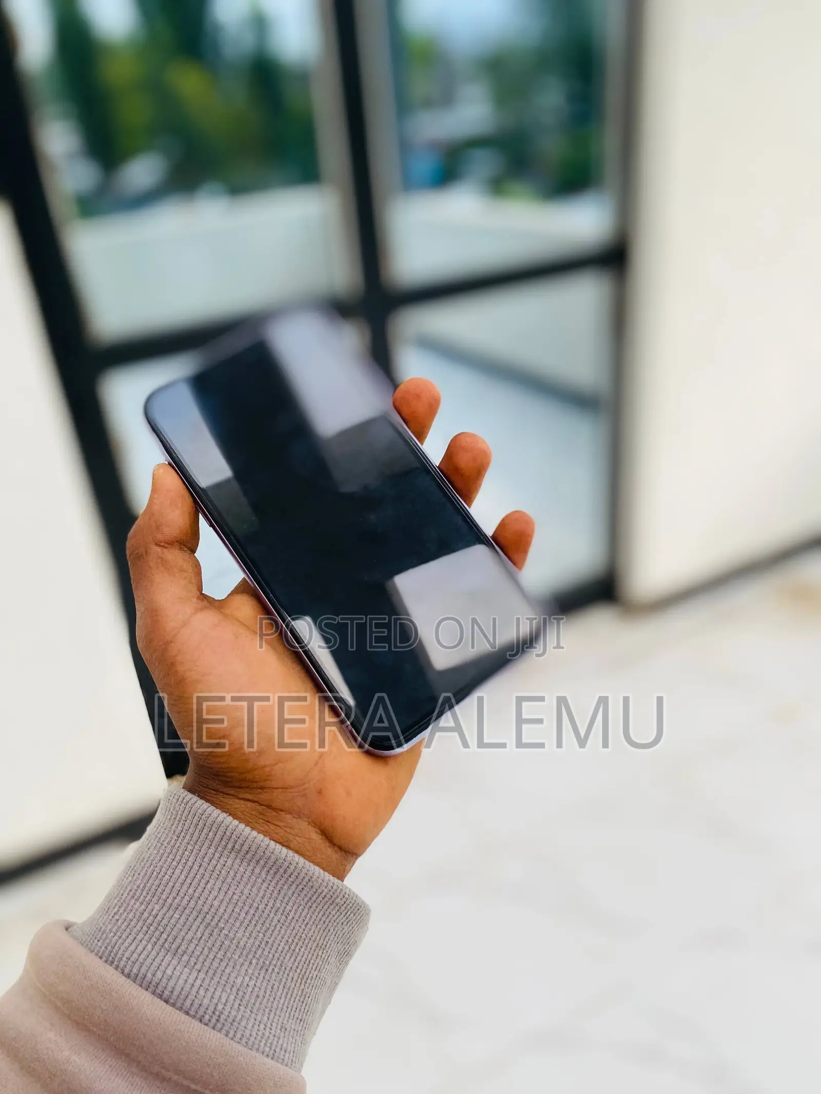 Apple iPhone 11 64 GB Purple