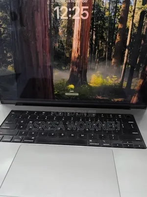 New Laptop Apple MacBook Pro 2021 M1 32GB Apple M1 Pro SSD 1T