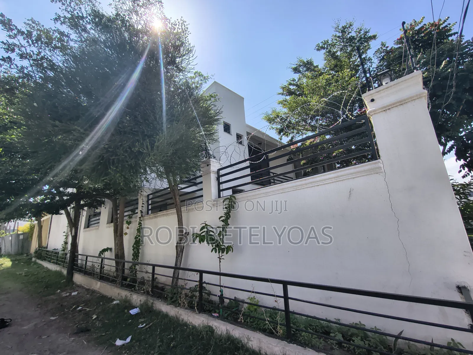 Furnished 6bdrm Apartment in G+1, East Shewa for sale