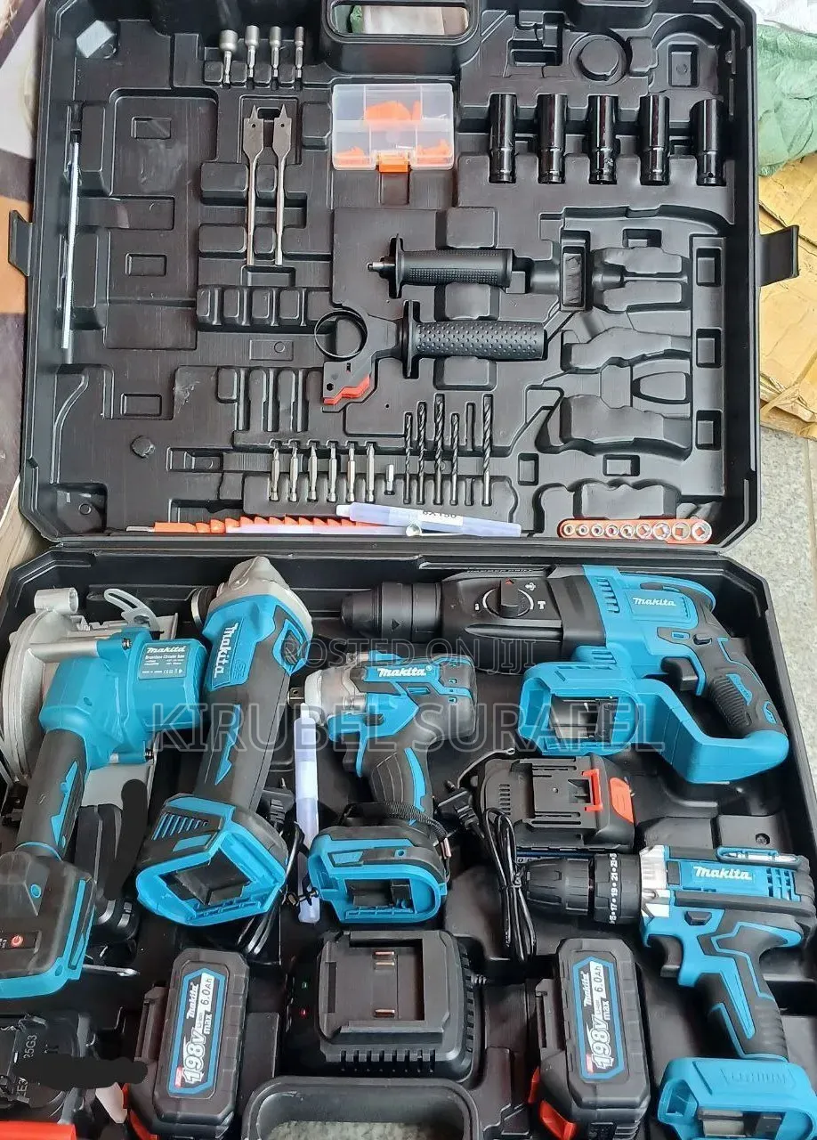 Makita 5 in 1 Toolset
