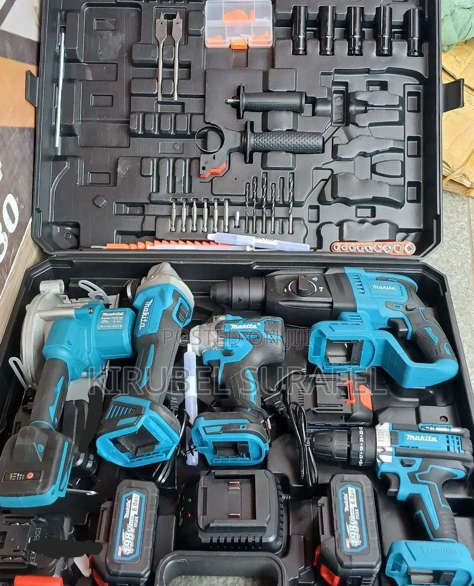 Makita 5 in 1 Toolset
