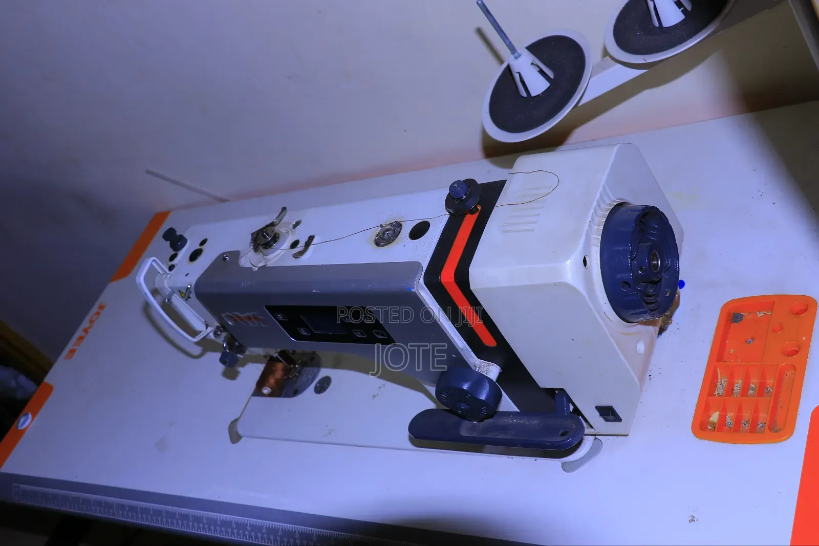 Joyee Sewing Machine