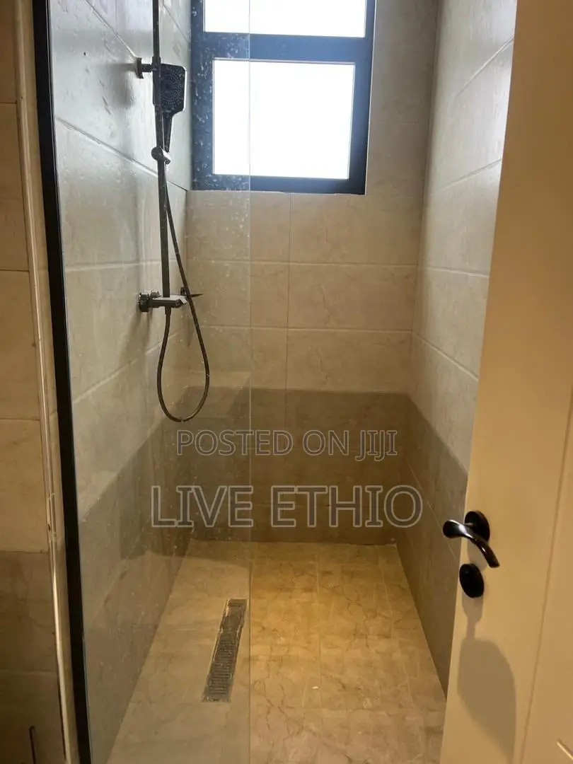 2bdrm Apartment in Kirkos for rent