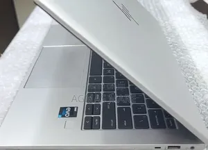 New Laptop HP EliteBook 840 G9 16GB Intel Core i7 SSD 512GB