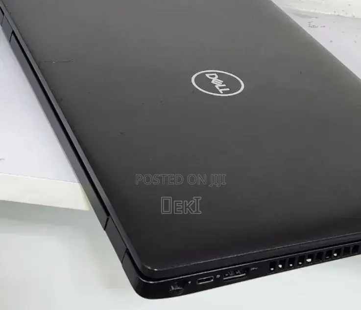 Laptop Dell Latitude 5400 8GB Intel Core i7 SSD 512GB