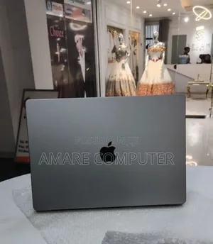 New Laptop Apple MacBook Pro 2021 M1 Max 64GB Apple M1 Max SSD 1T