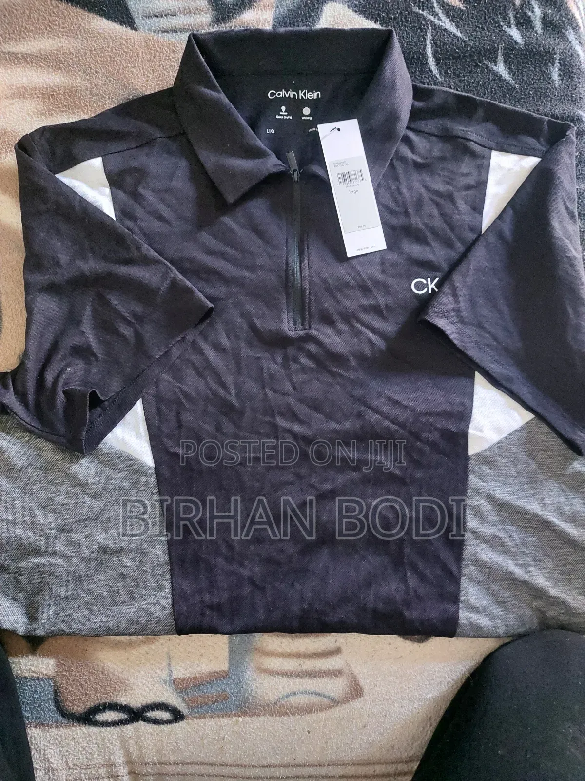Calvin Klein Tshirt