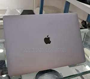 New Laptop Apple MacBook Pro 2019 32GB Intel Core i9 SSD 1T