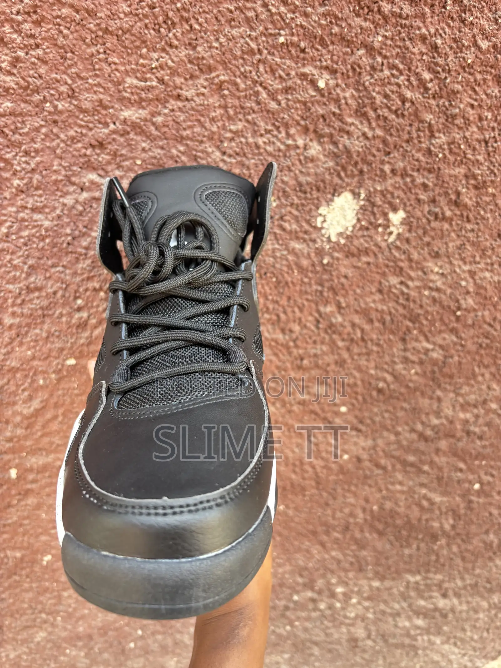 Jordan Flight Club Black and White