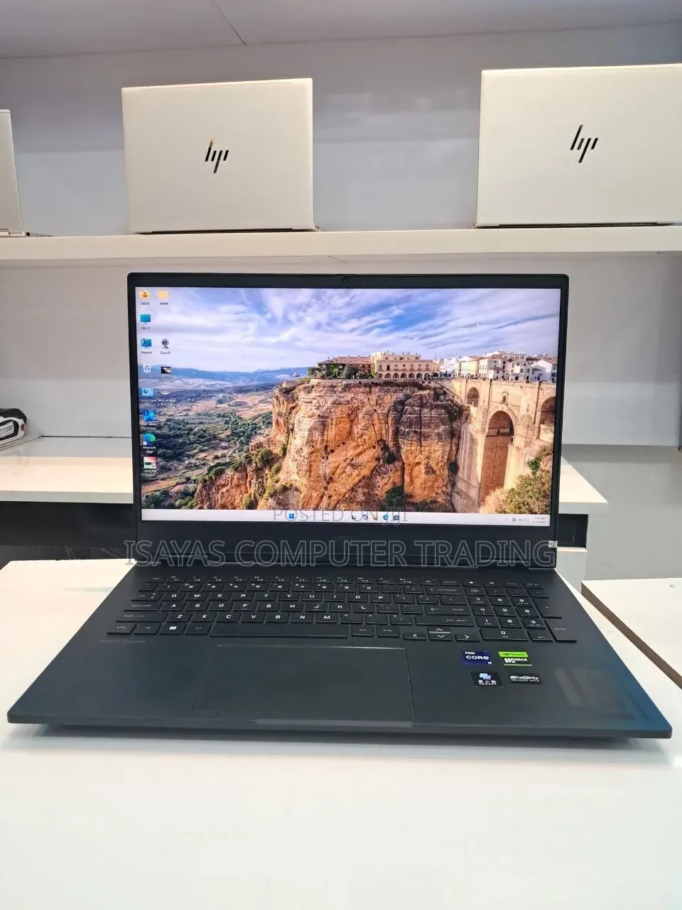 New Laptop HP Omen 16 16GB Intel Core i9 SSD 1T