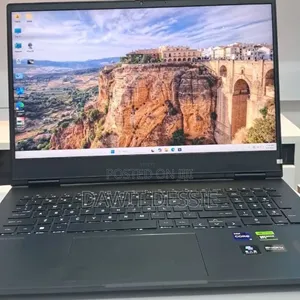 New Laptop HP 16GB Intel Core i7 SSD 1T