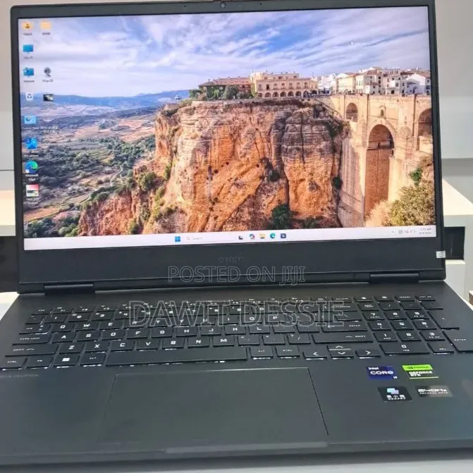 New Laptop HP 16GB Intel Core i7 SSD 1T