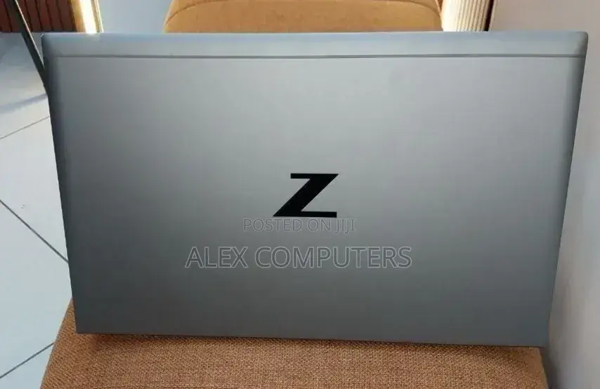 New Laptop HP ZBook 15 16GB Intel Core i7 SSD 512GB