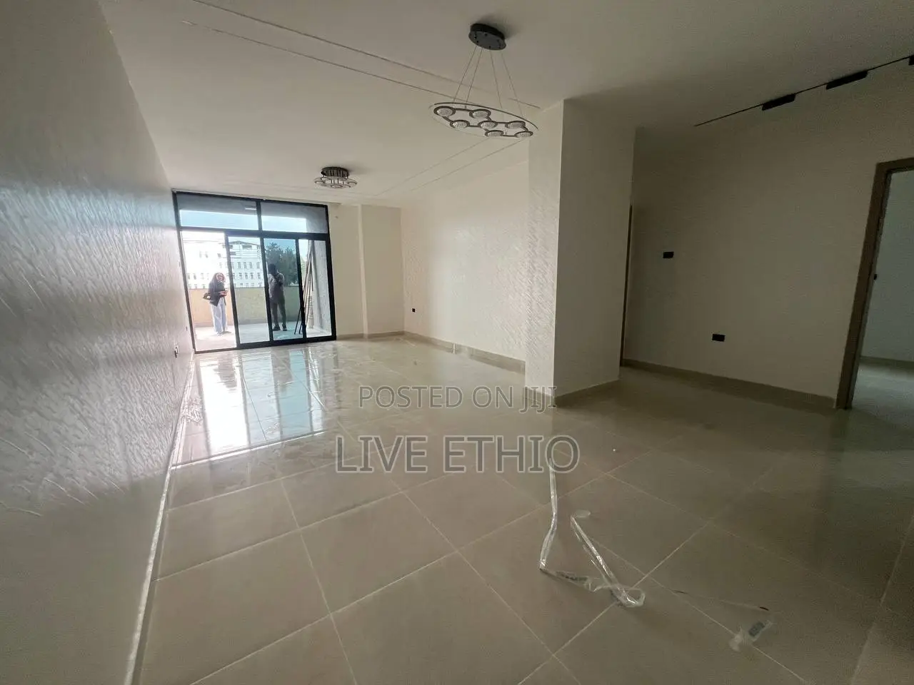 3bdrm Apartment in Lideta for sale