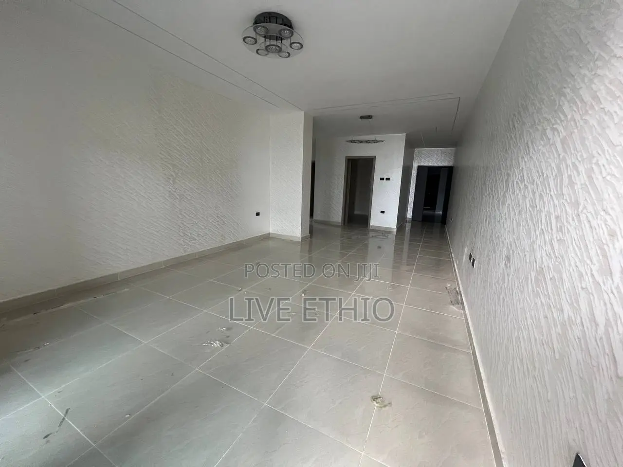 3bdrm Apartment in Lideta for sale