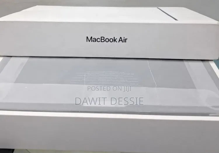 New Laptop Apple MacBook Air 2026 M5 16GB Apple M5 SSD 512GB