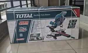 Total Mitre Saw 1800w
