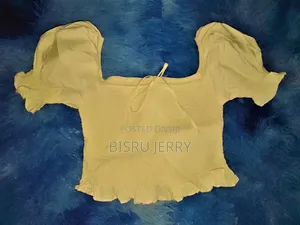 Crop Top (ቲሸርት)