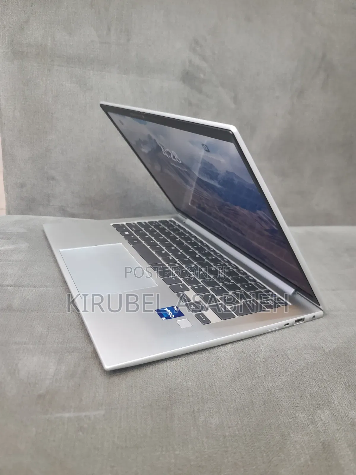 New Laptop HP EliteBook 840 G9 16GB Intel Core i5 SSD 512GB