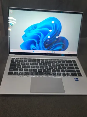 New Laptop HP EliteBook 1040 G8 16GB Intel Core i7 SSD 512GB