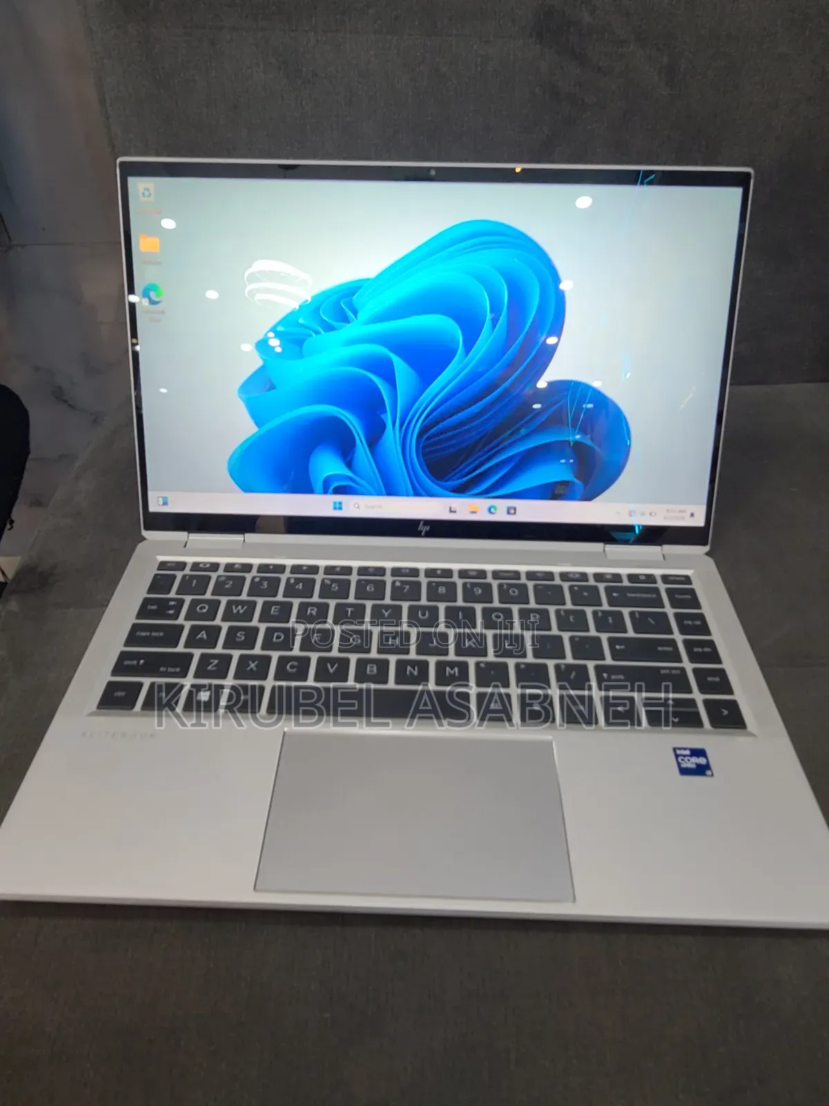 New Laptop HP EliteBook 1040 G8 16GB Intel Core i7 SSD 512GB