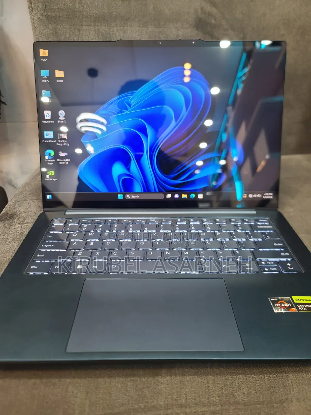 New Laptop Lenovo 16GB AMD Ryzen 7 SSD 512GB