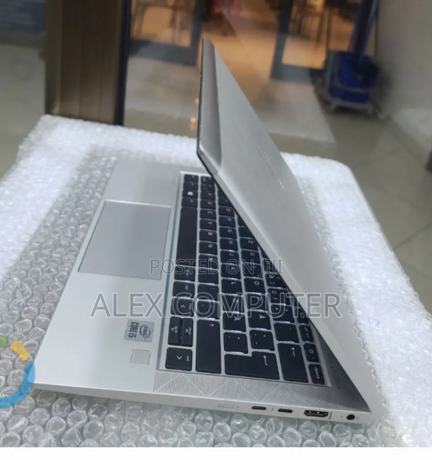 New Laptop HP EliteBook 840 G7 16GB Intel Core i5 SSD 512GB