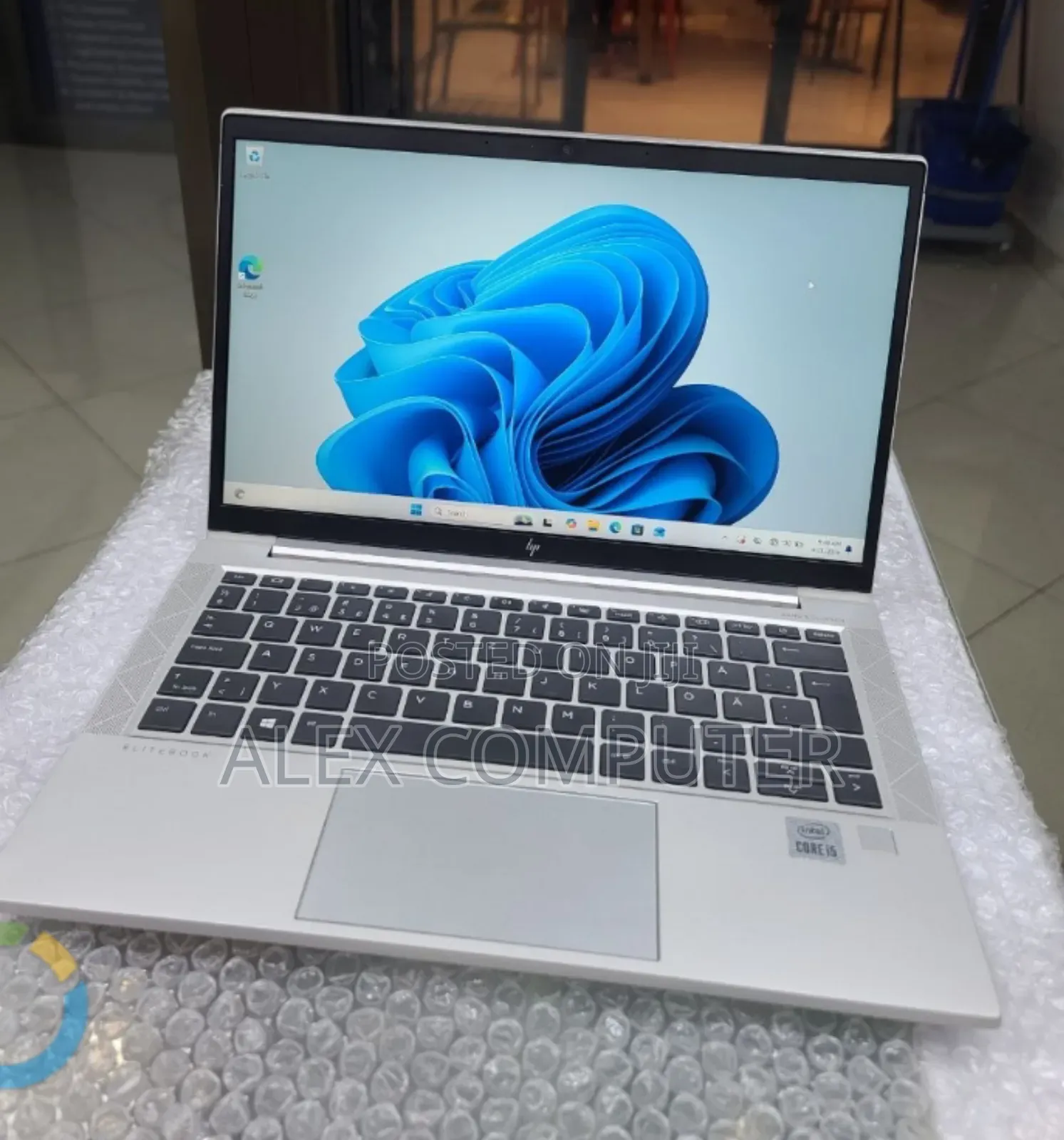 New Laptop HP EliteBook 840 G7 16GB Intel Core i5 SSD 512GB