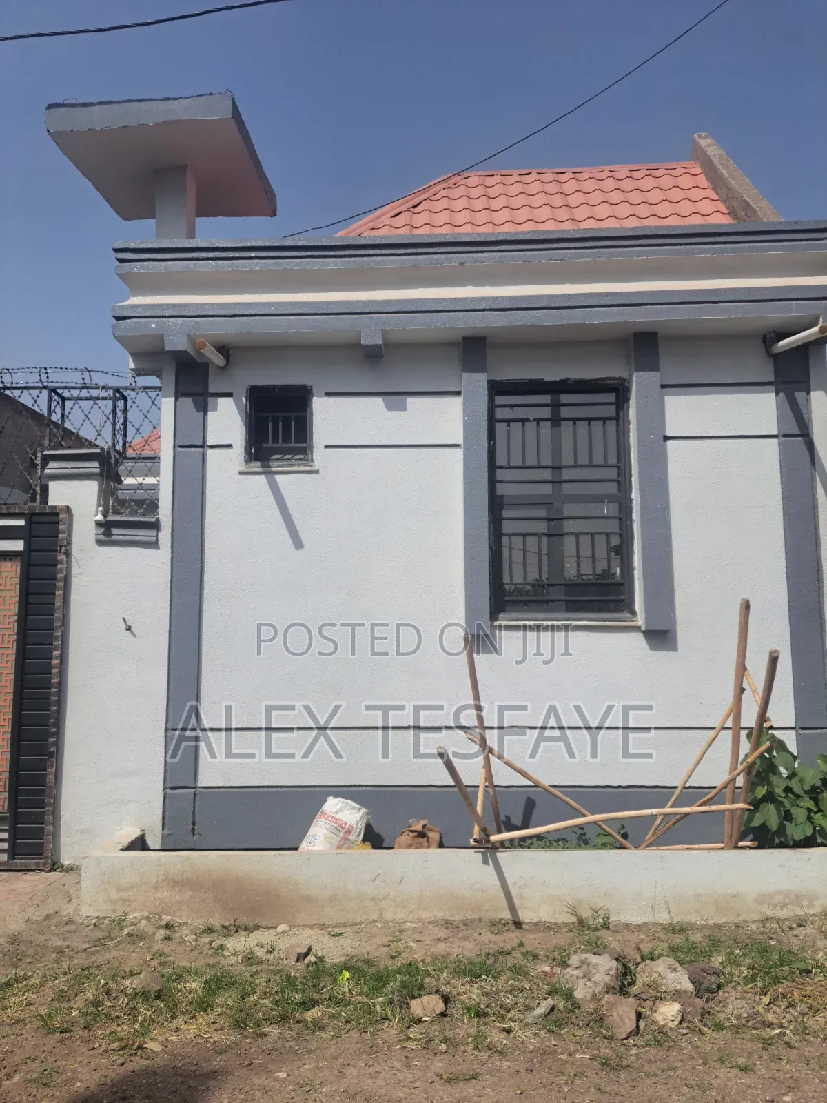 Furnished 5bdrm Apartment in Home, West Shewa for sale