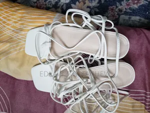 It S Brand New Ocational Shose
