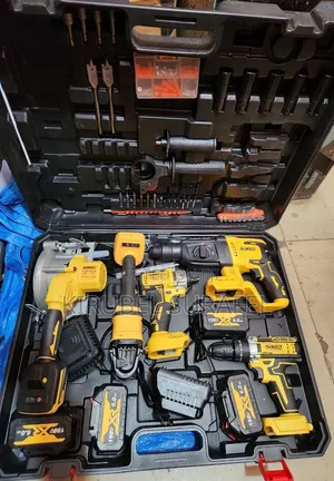 5 in 1 Tool Set