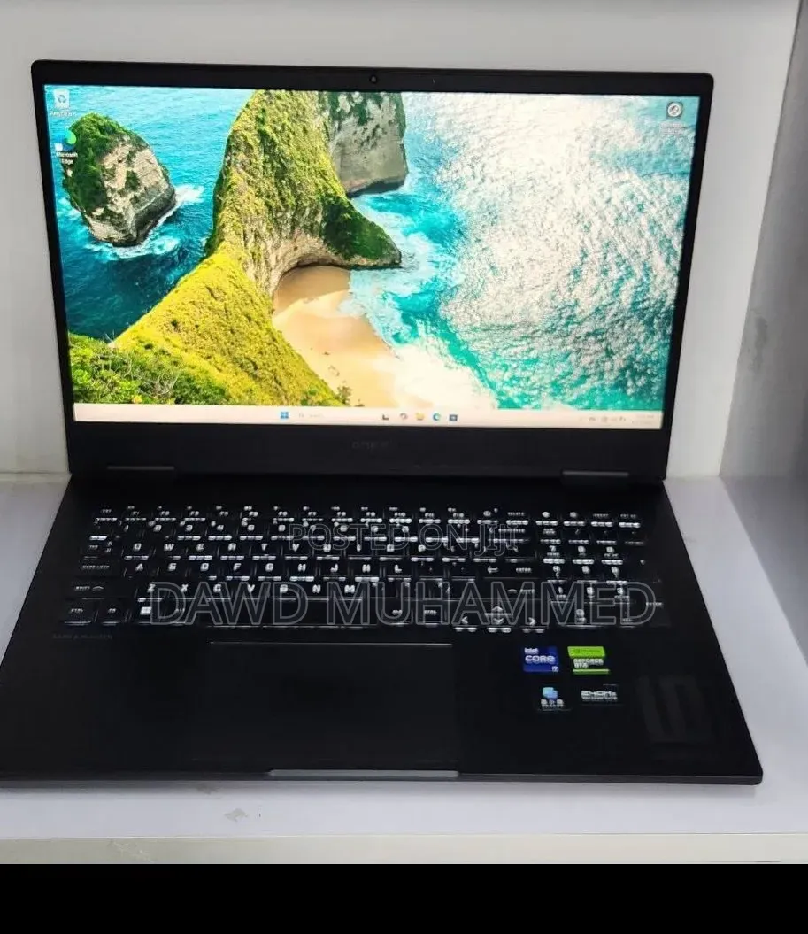 New Laptop HP Omen 15 16GB Intel Core i9 SSD 1T