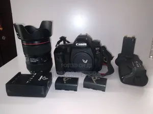 Canon Eos 5d Mark Iv Camera