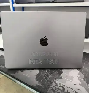 New Laptop Apple MacBook Pro 32GB Apple M1 Max SSD 1T