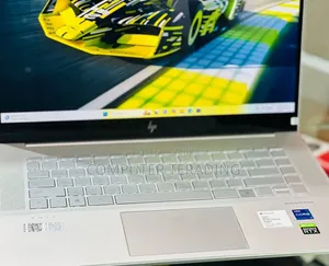 New Laptop HP Envy 15t 16GB Intel Core i7 SSD 1T