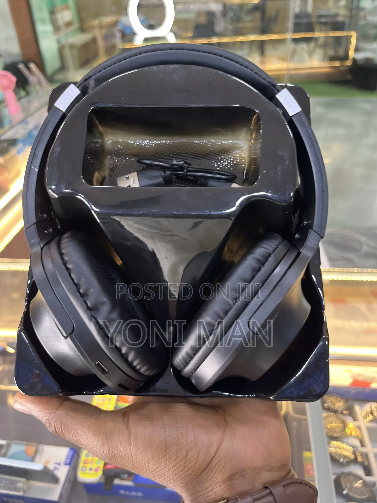 JBL Tune Bt800 Wireless Over-Ear Headphones – Pure Bass Sound