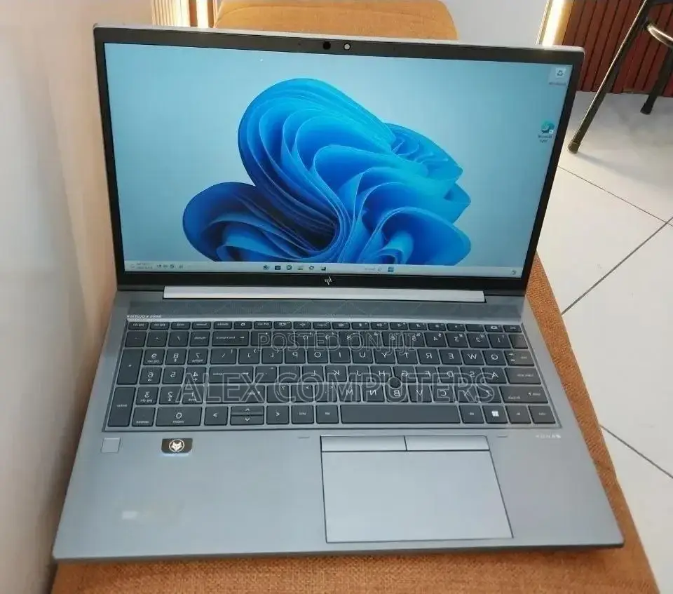 New Laptop HP ZBook 15 16GB Intel Core i7 SSD 512GB